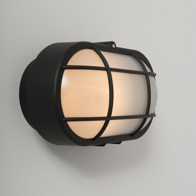 Calvi E27 Oval Bulkhead Wall Light